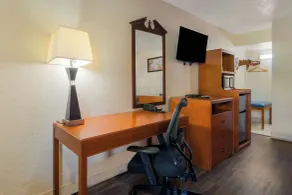 Econo Lodge Goldsboro Hwy 70 - Chambre