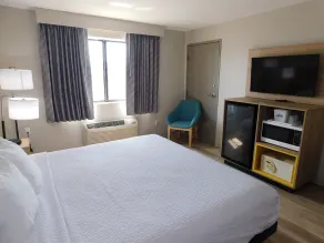 Days Inn by Wyndham Effingham - Chambre