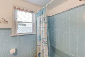Pet-friendly Long Beach Island Home: Walk to Beach - Intérieur