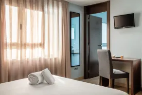 Hotel Madanis Liceo - Chambre