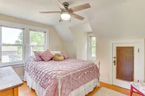 Charming Lake Mills Home Near Rock Lake & Beach - Interiør