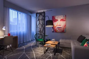 Renaissance Montreal Downtown Hotel - Zimmer