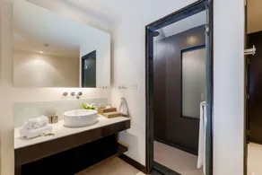 Cape Sienna Phuket Gourmet Hotel & Villas - SHA Extra Plus - Bad