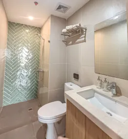 Wesfame Suites - Bathroom