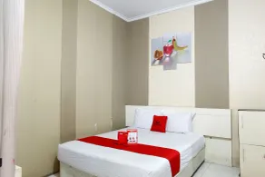 RedDoorz near Adisucipto Airport 3 - Habitación