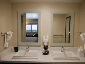 Days Inn by Wyndham Prescott - Salle de bain