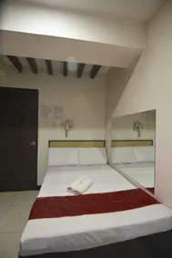 Cosmo Hotel - Room