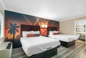 Santa Clarita Motel - Near six Flags Magic Mountain - Valencia - Chambre