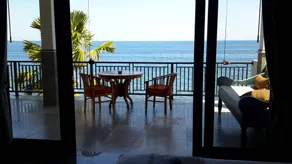 Amed Beach Villa - Chambre