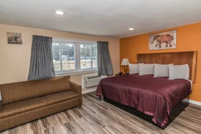 Howard Johnson by Wyndham Acton - Zimmer
