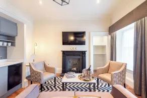 King Street Aparthotel - Chambre