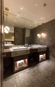THE skM TOKYO HOTEL & DINING - Bathroom