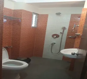 Hotel Pride - Bathroom