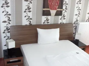 PANORAMA HOTEL in Neustadt an der Weinstraße - Chambre