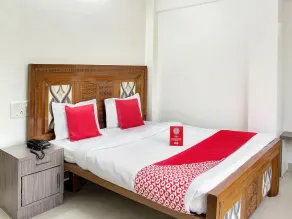 OYO 10678 Hotel Nandanvan - Rum