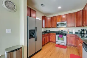 Capitol Heights Apartment ~ 8 Mi to National Mall! - Innvendig
