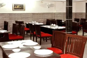 HOTEL Grand JAGDISH RESIDENCY - Restaurant