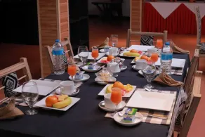 Nilambara Lake View - Restaurant