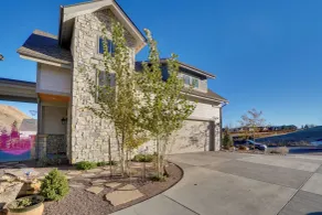 2 Mi to Town: Castle Rock Retreat w/ Fireplace! - Intérieur