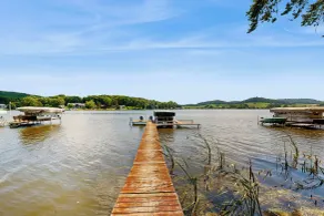 3 BR Lakefront House w/ Private Dock - Innenbereich