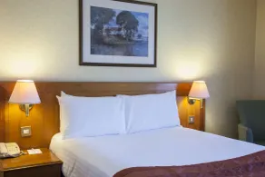 Holiday Inn Ipswich Orwell by IHG - Room