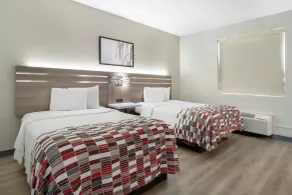 Red Roof Inn & Suites Beaumont - Zimmer