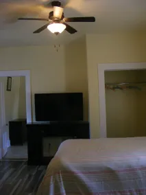 66 Montague House - Chambre