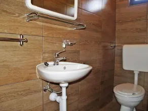 Spacious Robinson House Iris With Pool - Salle de bain