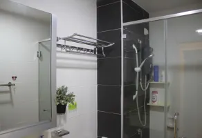H2H Reunion House - Bathroom