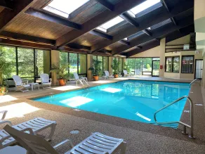 Meadowbrook Inn - Pool