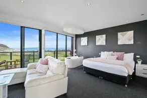 Horizon Deluxe Apartments - Room