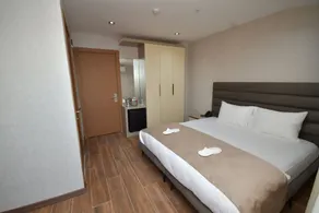 Dem Premium Hotel - Round Trip Airport Service - Istanbul International Airport - Habitación