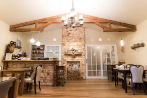 Books & Woods Bed and Breakfast - Hall