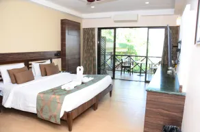 Upper Deck Resort - Highest Peak, Lonavala - Room