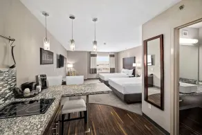 Home Inn & Suites - Swift Current - Chambre