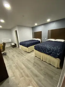 Budget Inn - Chambre