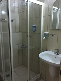 Kosar Hotel - Bathroom