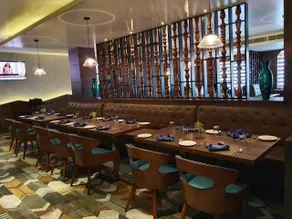 Vishwaratna Hotel - Restaurang