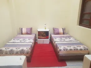 Emallayan Hostel - Chambre