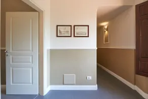 My Guest in Florence - Interior entrance
