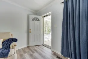 Rock Hill Cottage w/ Spacious Yard & Fire Pit! - Interiör