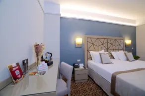 Ramada By Wyndham İstanbul Taksim - Chambre