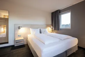Serways Hotel Weiskirchen Nord - Room