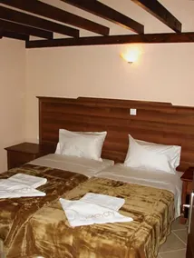 Karyon Apartments - Chambre