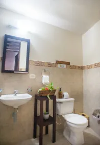Hotel Amazon Bed And Breakfast - Bathroom