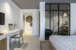 Adorno Beach Hotel and Suites - Chambre