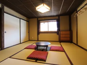 Iwamura Guest House Yanagiya - Habitación