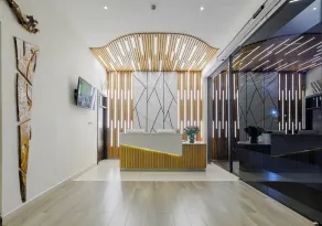PrideInn Westlands Luxury Boutique Hotel - Rezeption