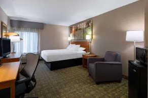Days Inn & Suites by Wyndham Madison - Chambre