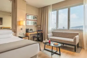 Hesperia Barcelona Presidente - Room